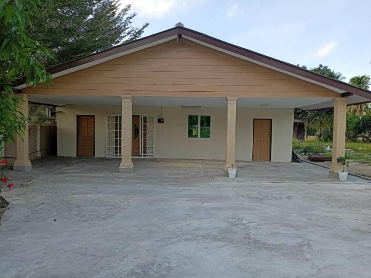 Villa Temila Pasir Puteh Dış mekan fotoğraf