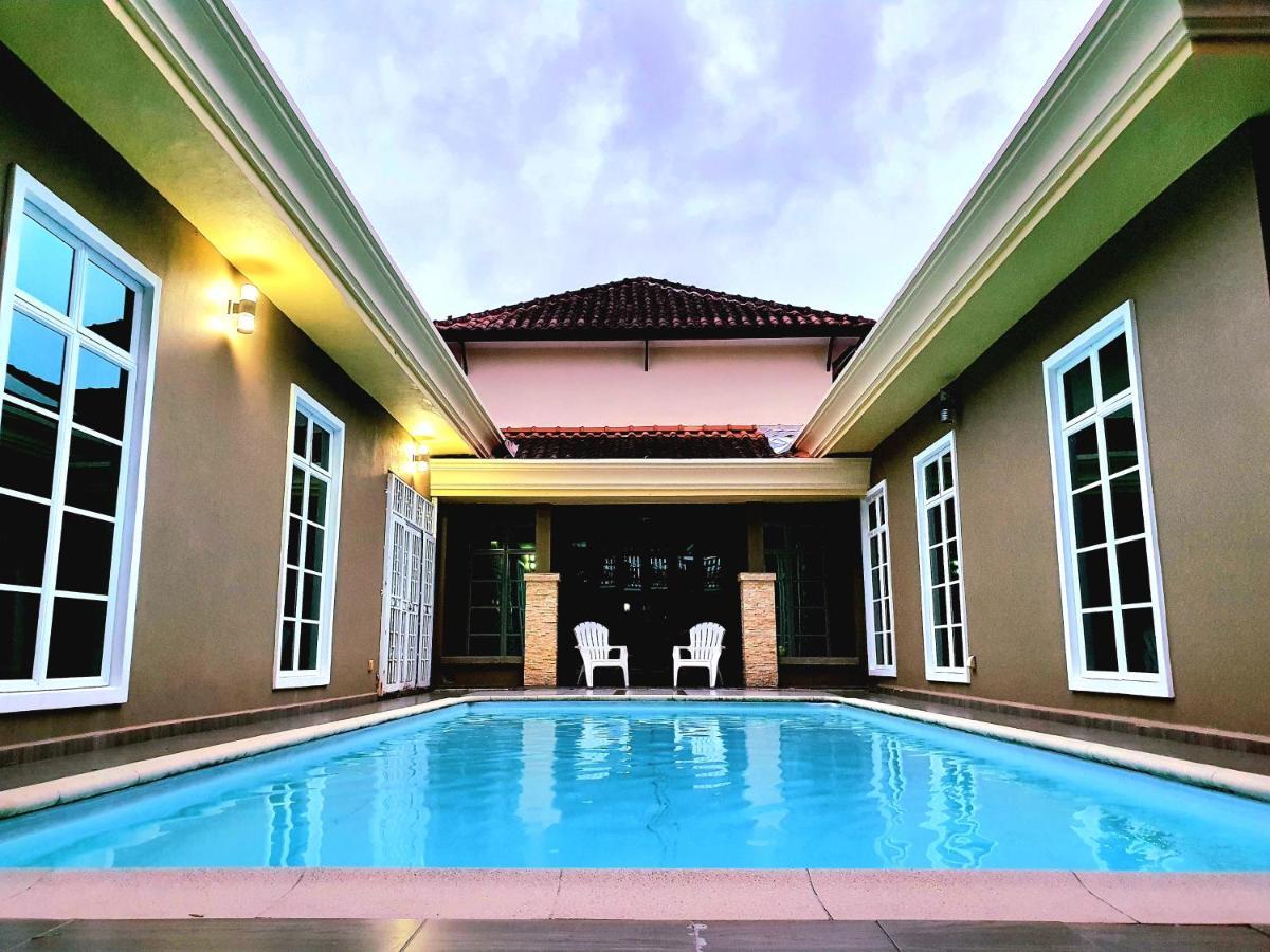 Villa Temila Pasir Puteh Dış mekan fotoğraf